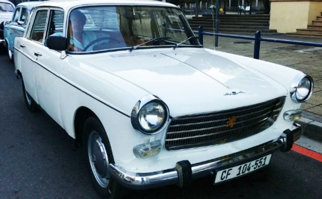 VINTAGE CARS