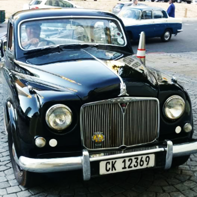 VINTAGE CARS
